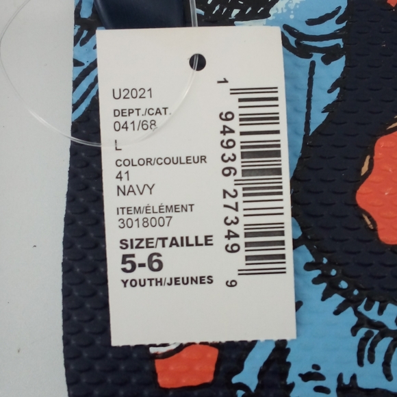 NWT The Children's Place Dinosaur Movies Fries Pizza Blue Sandals 5/6 Youth - Picture 2 of 7